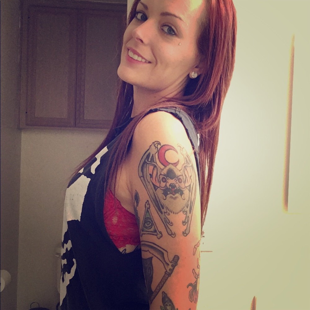 Meet your Posher, Christiana